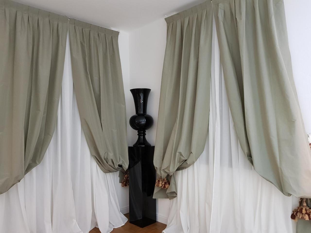 Charmerooms Palazzo Stampa ベルガモ エクステリア 写真
