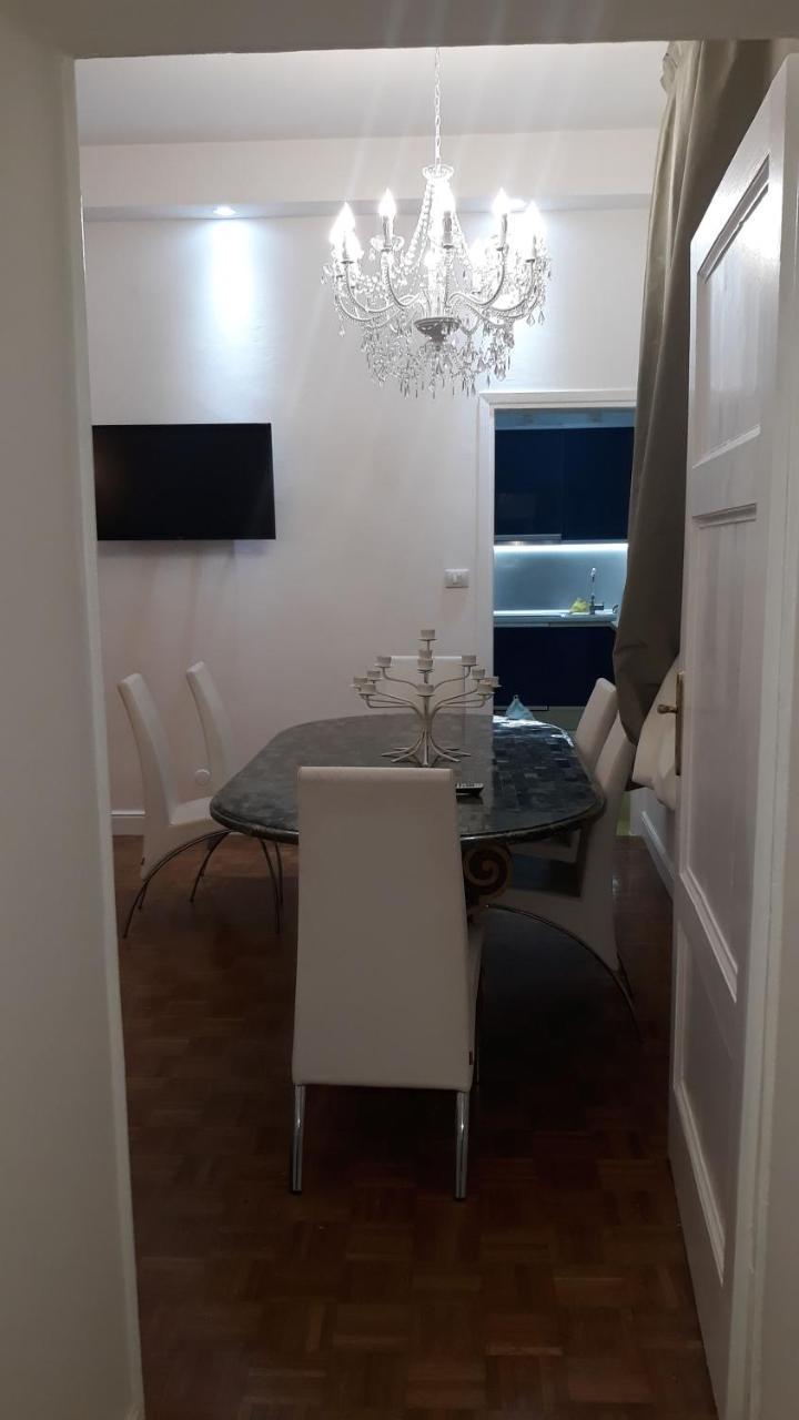 Charmerooms Palazzo Stampa ベルガモ エクステリア 写真